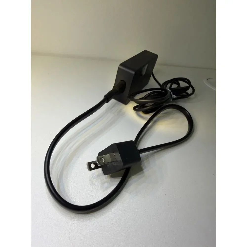 OEM Microsoft Surface Pro 3 4 Charger 12V 2.58A AC Power Adapter 1625 Original